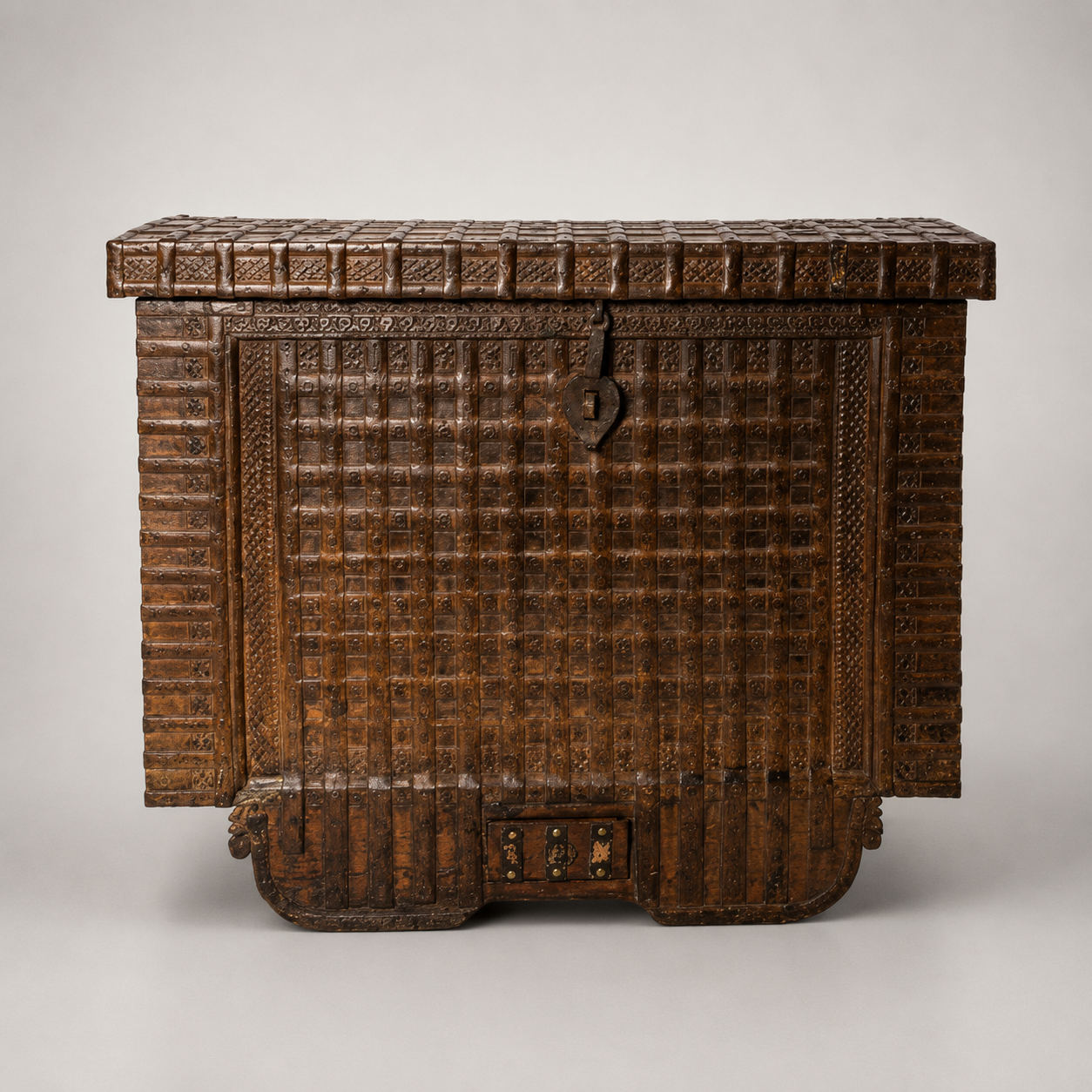 BAUL DE MADERA ANTIGUO