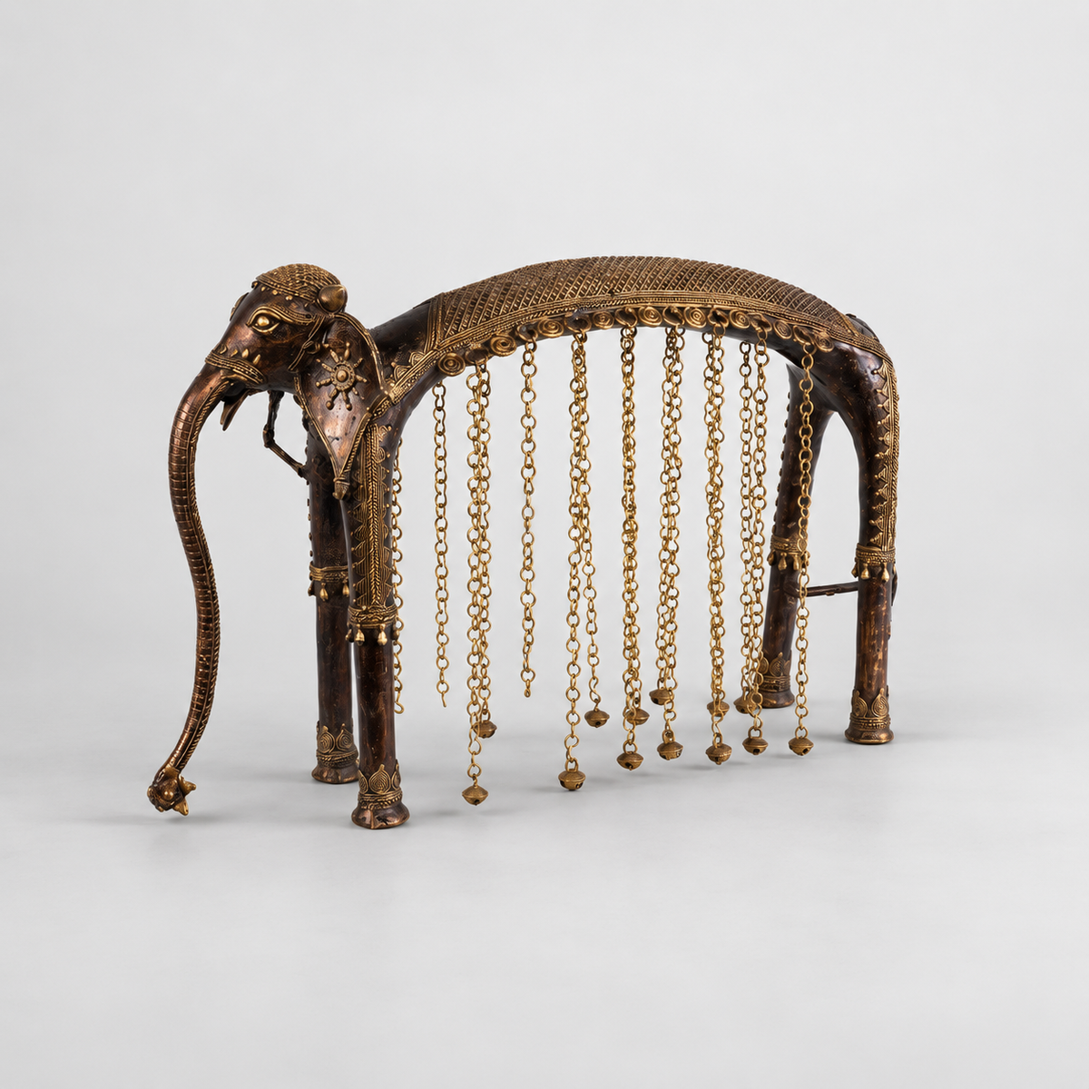 ELEFANTE BRONCE CON CADENAS