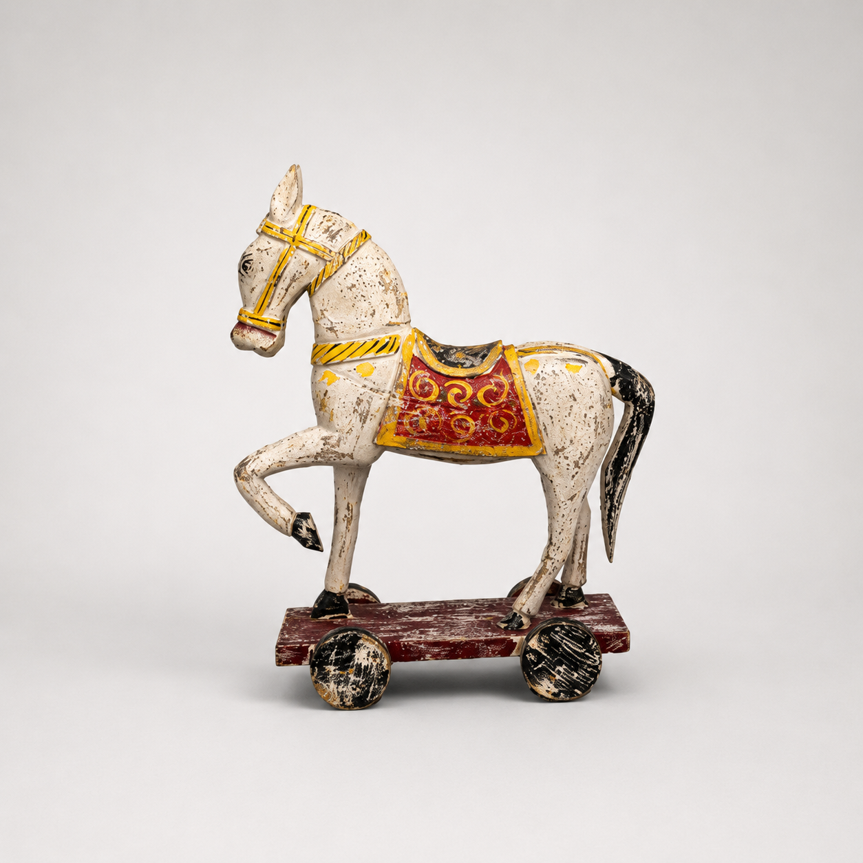 FIGURA CABALLO CON BASE RUEDAS