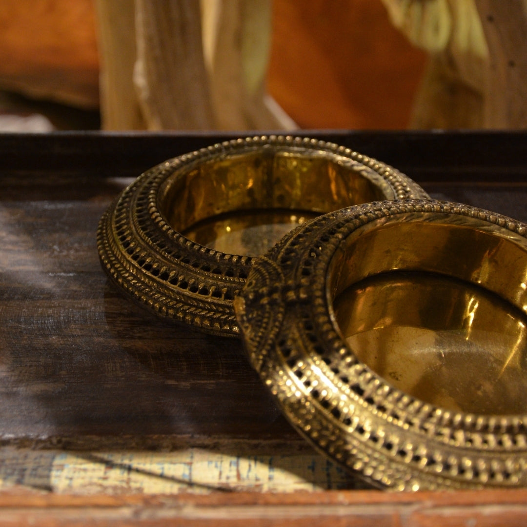 CENICERO METAL DORADO