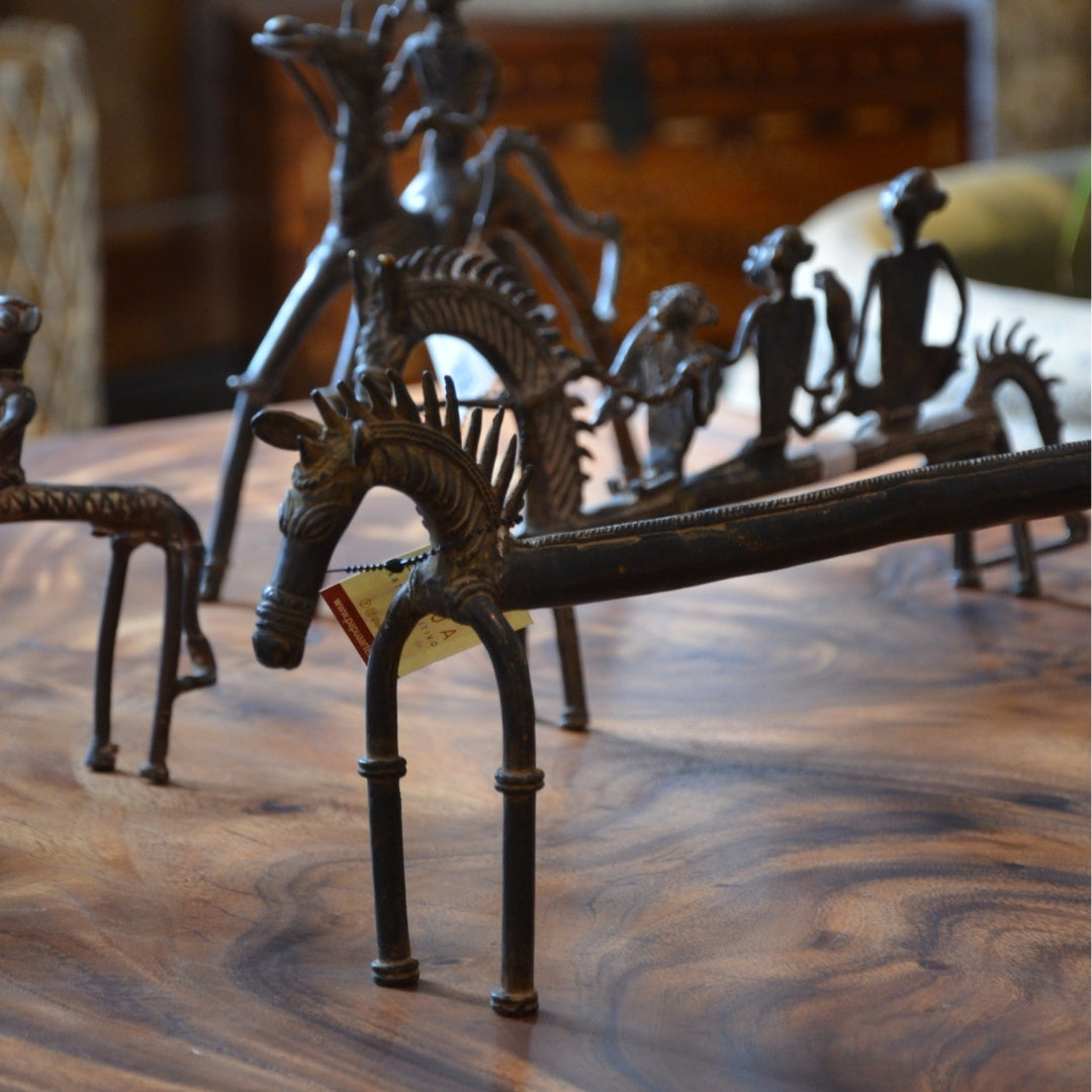 CABALLO DELGADO LARGO BRONCE