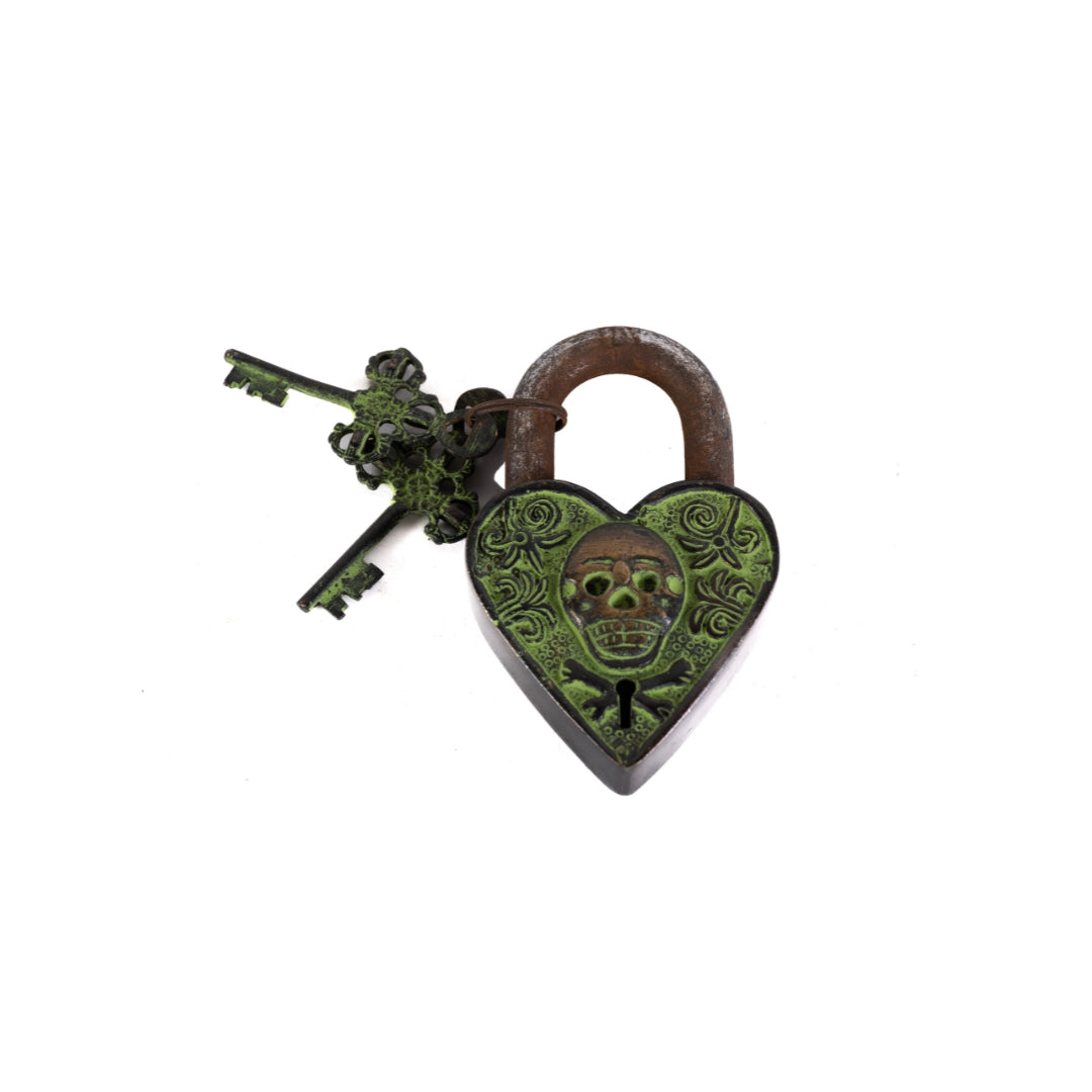CANDADO CORAZON CON CALAVERA