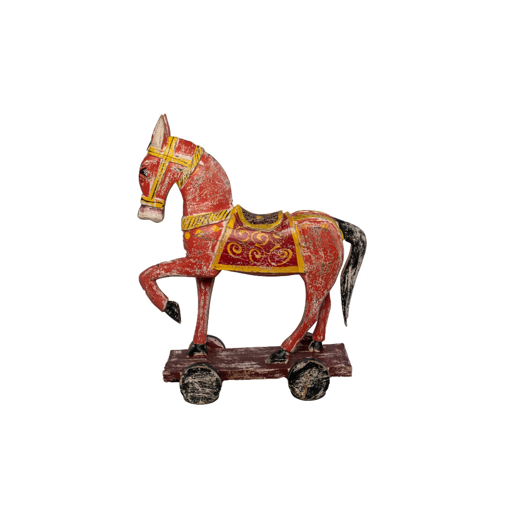 FIGURA CABALLO CON BASE ROJO
