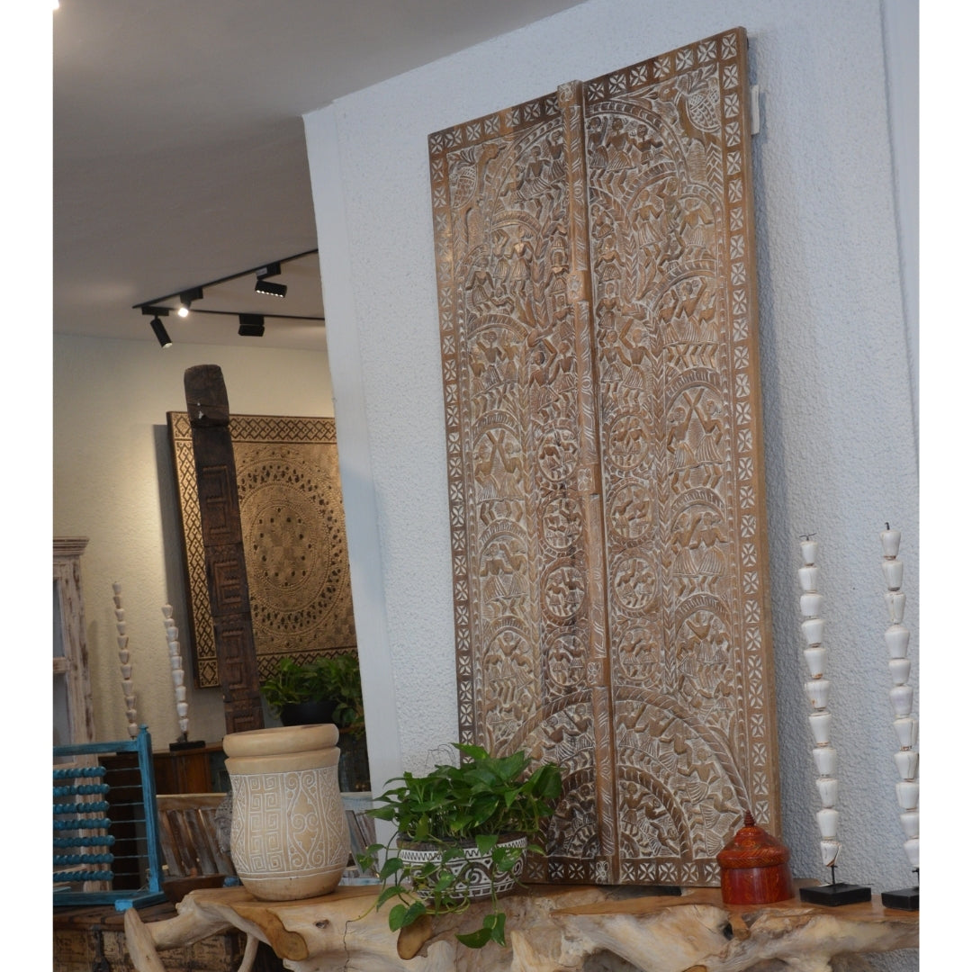 RETABLO TALLADO TRIBAL