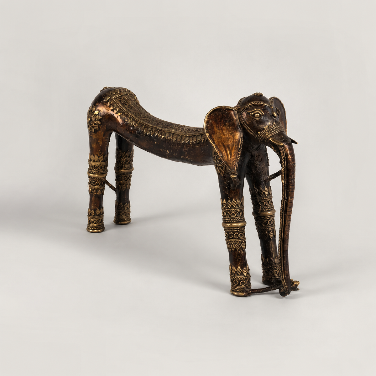 ELEFANTE ANTIGUO DE BRONCE