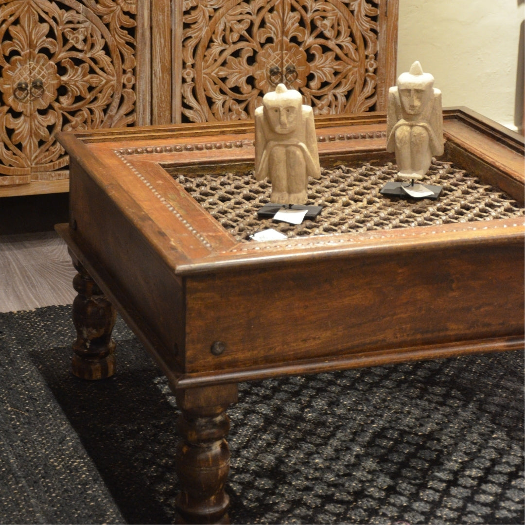 MESA LATERAL CON REJILLA