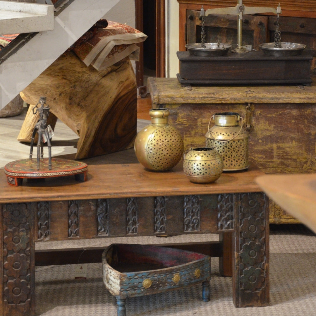MESA PEQUEÑA OBSCURA