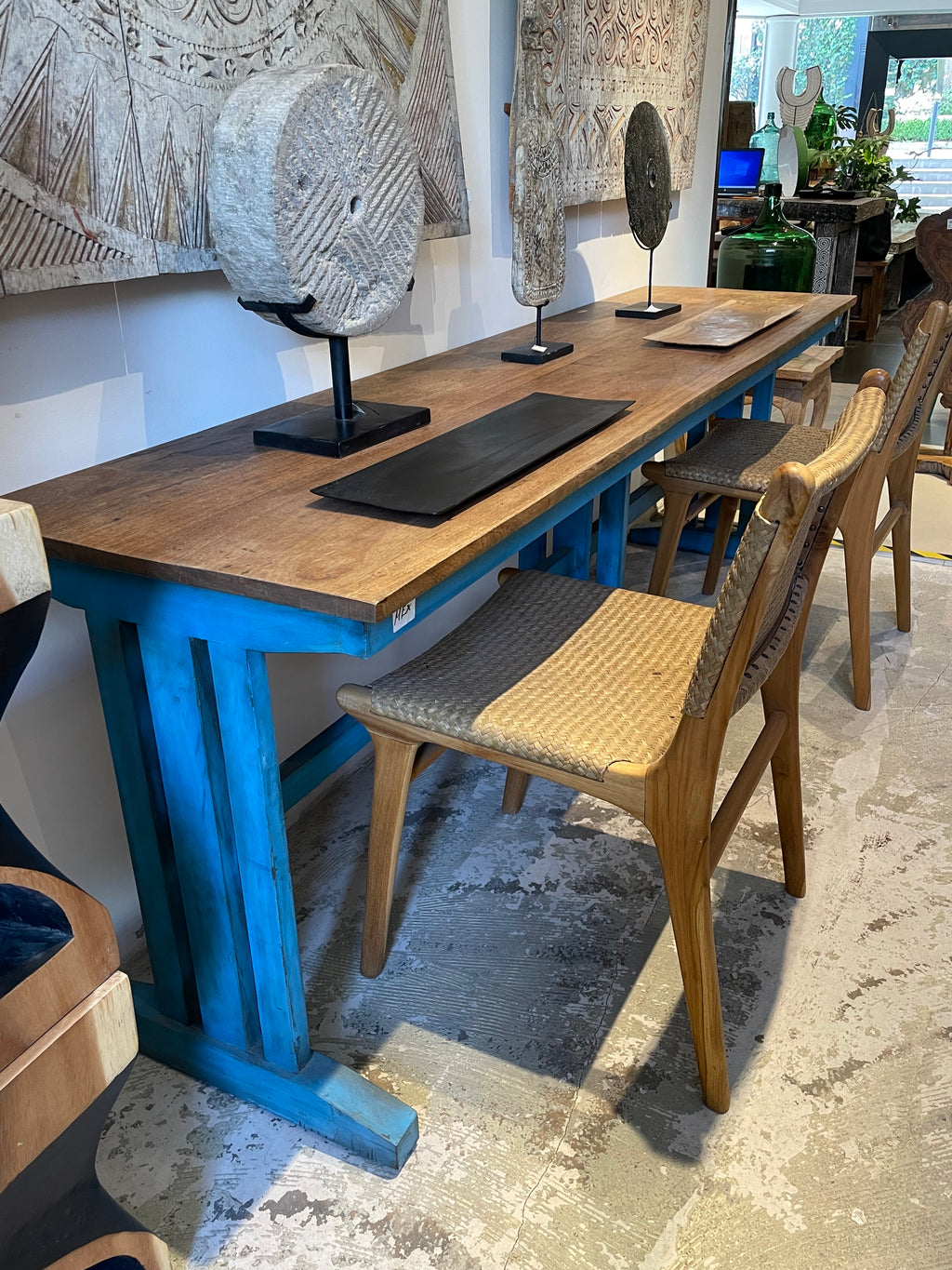 MESA PATAS AZULES