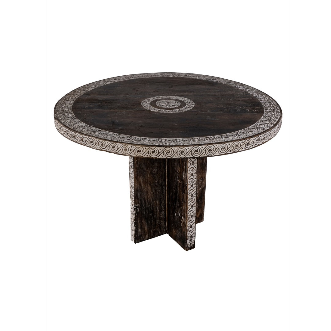 MESA COMEDOR PEQUEÑA TALLADA