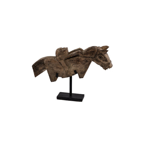 CABALLO CON JINETE DE PIEDRA