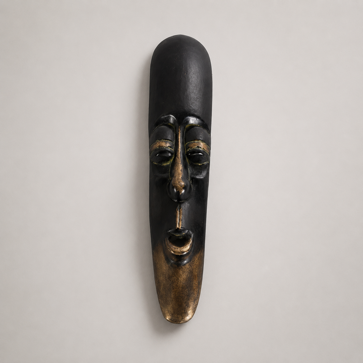 MASCARA DE BRONCE