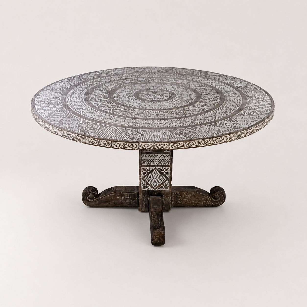 MESA DE COMEDOR REDONDA CON TALLA