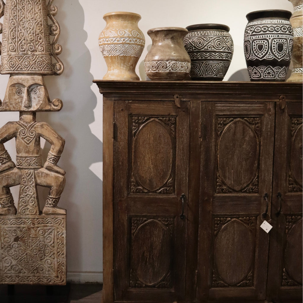 COMODA 3 PUERTAS ALTA