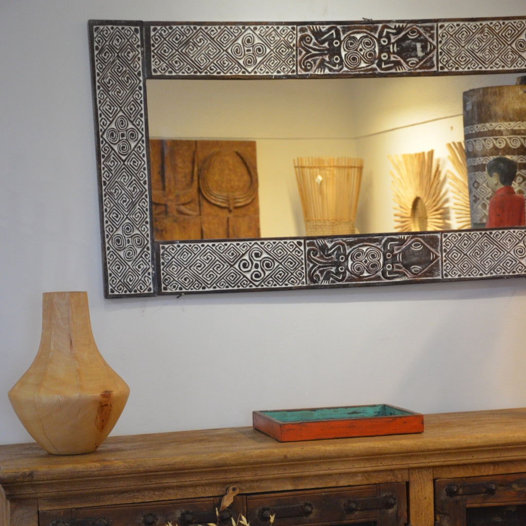 ESPEJO RECTANGULAR CON TALLA